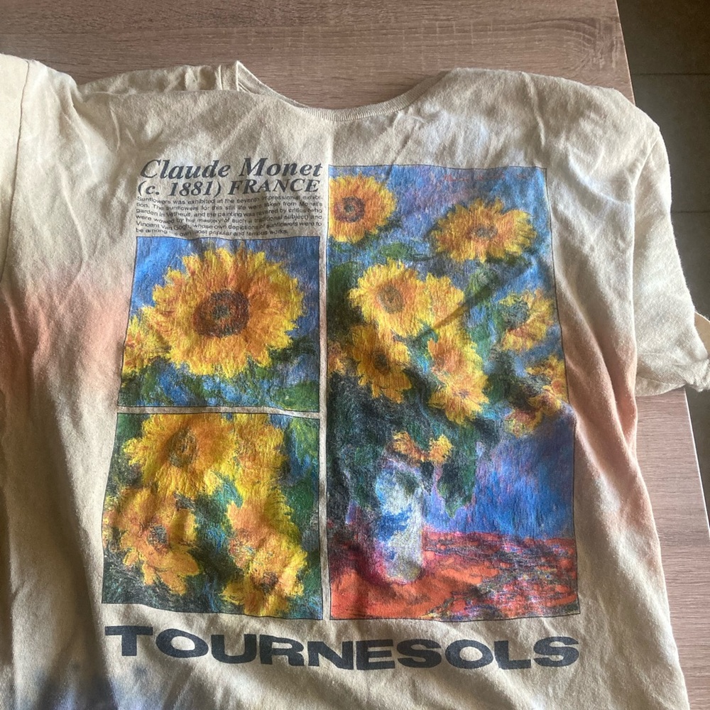 Vintage tee size large